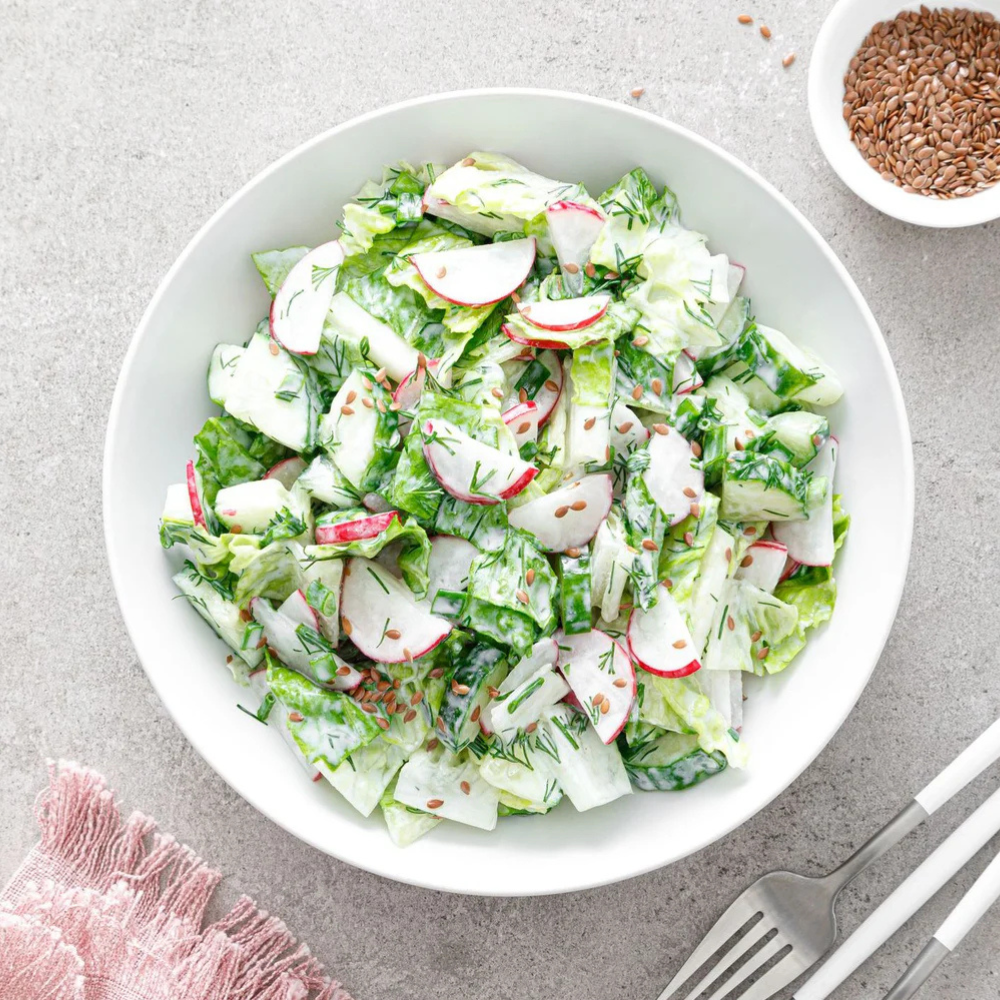 Salade de concombre et radis à l’aneth frais