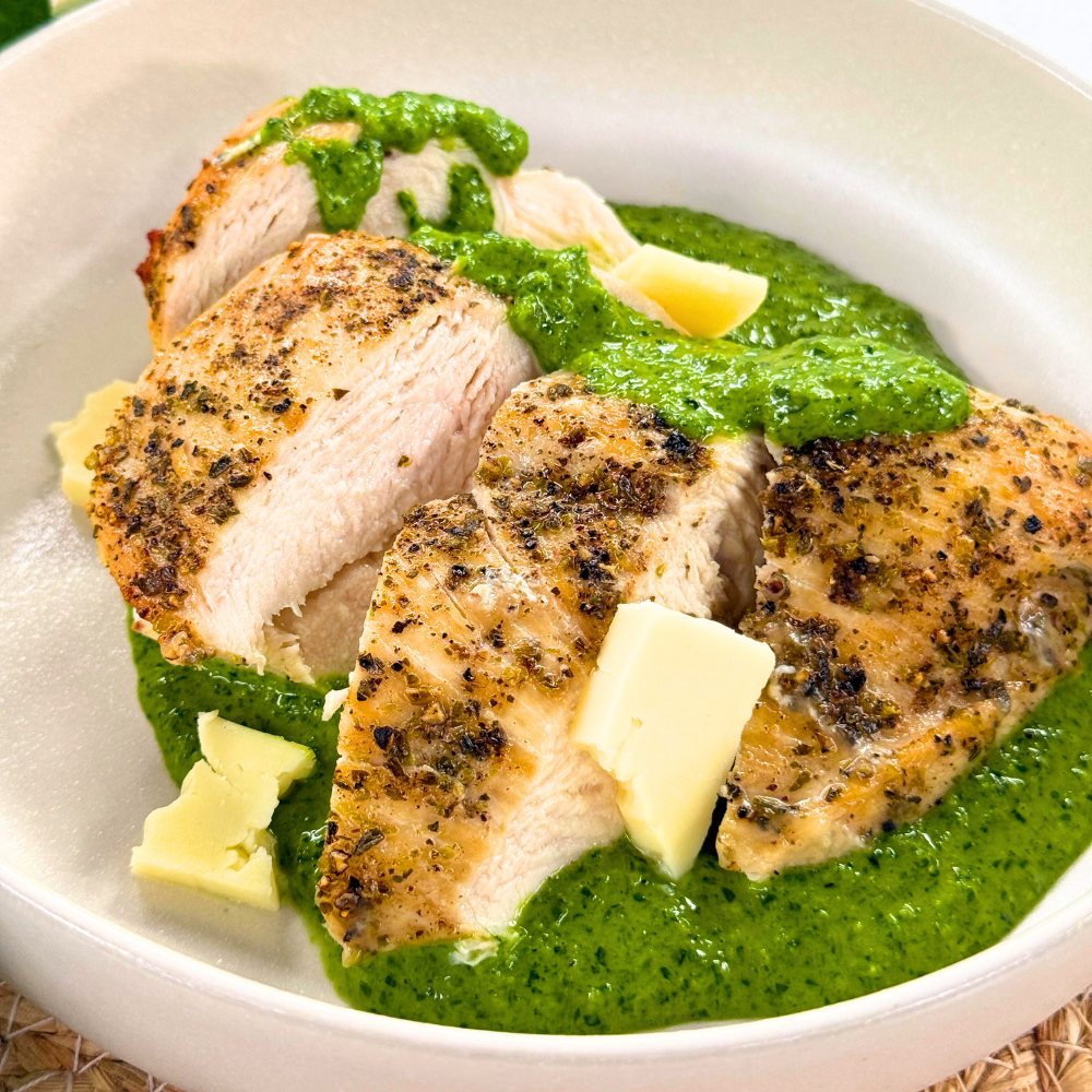 Poitrine de poulet farcie et sauce verte