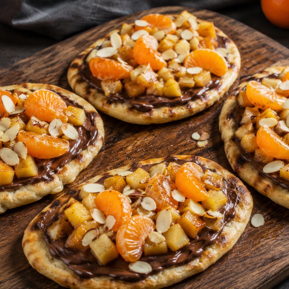 Pizza naan pomme chocolat et mandarine