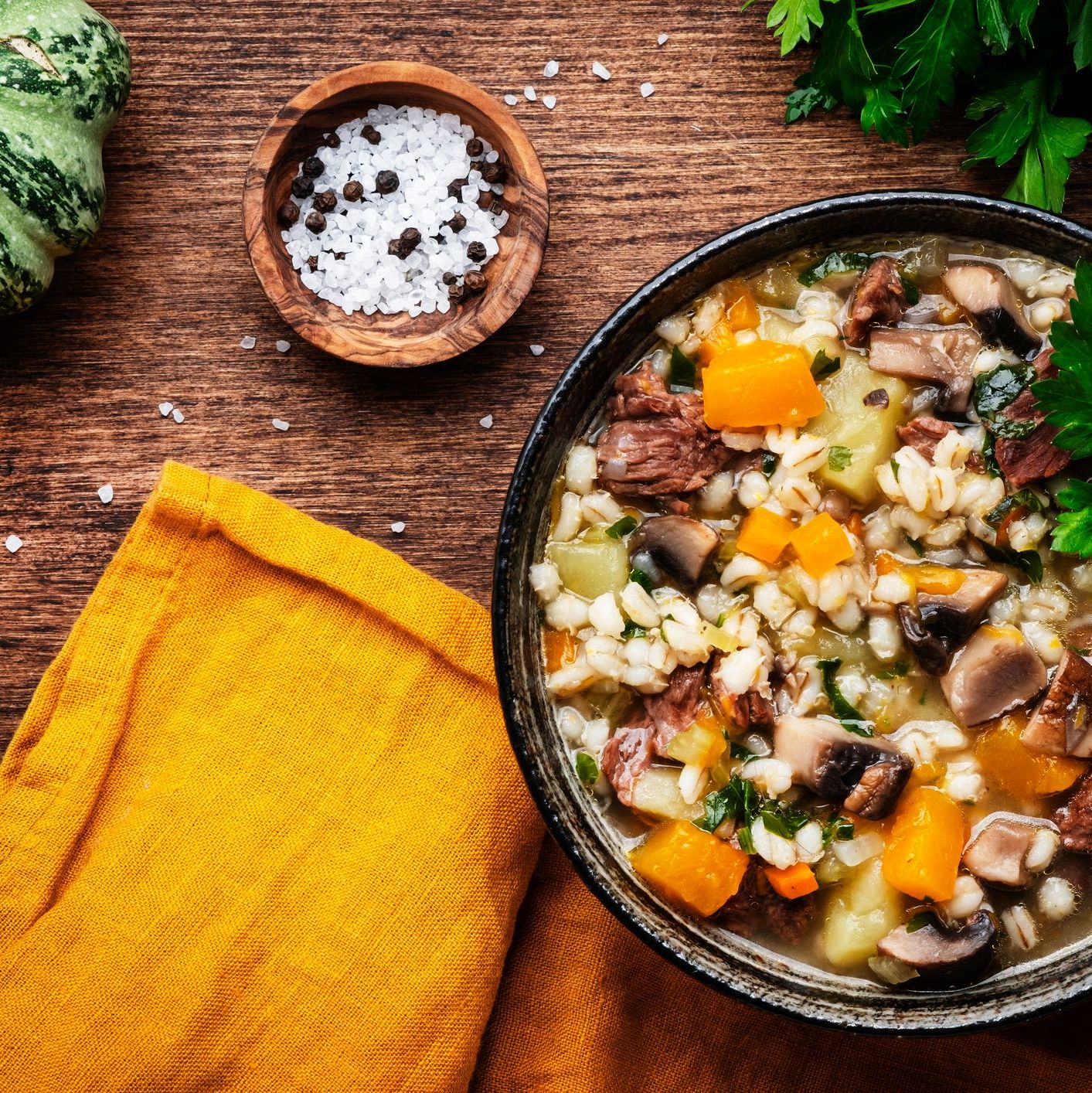 Soupe orge et boulettes de porc