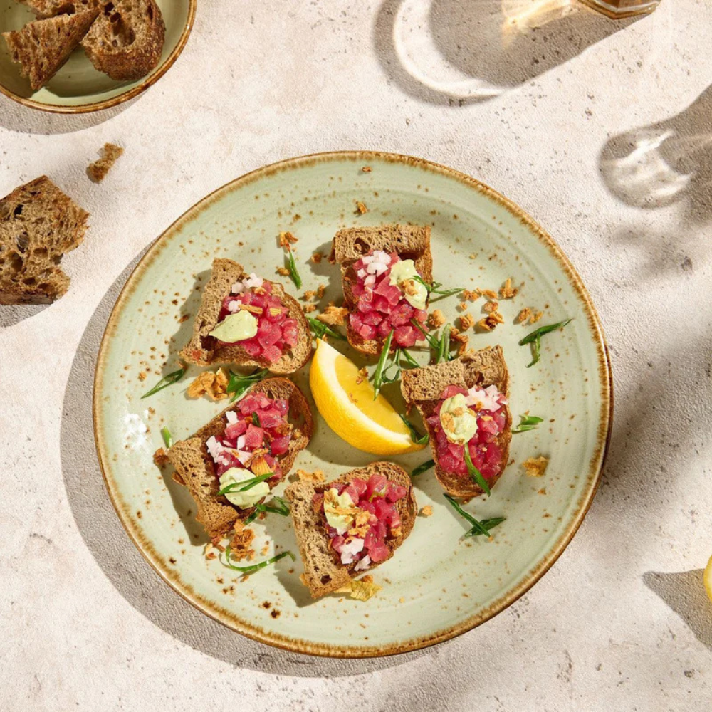 Tartare de thon aux agrumes et basilic